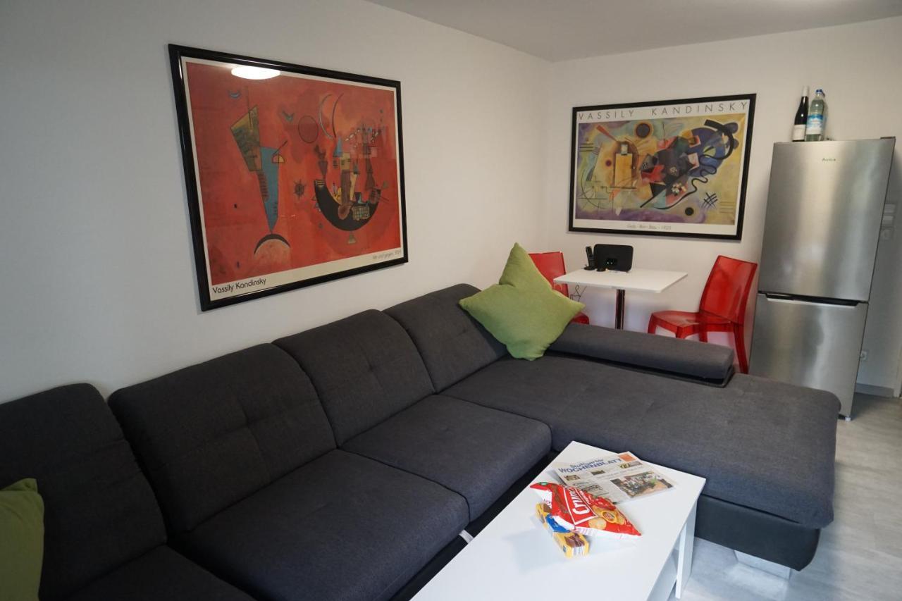 Neue Und Zentral Gelegene Wohnung In Штутгарт Экстерьер фото